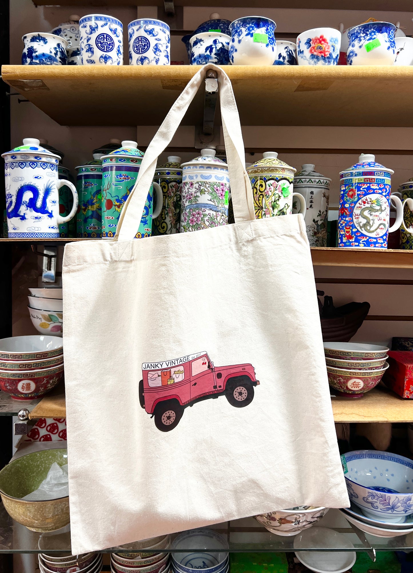 **•̩̩͙✩•̩̩͙*˚ Janky Tote **•̩̩͙✩•̩̩͙*˚