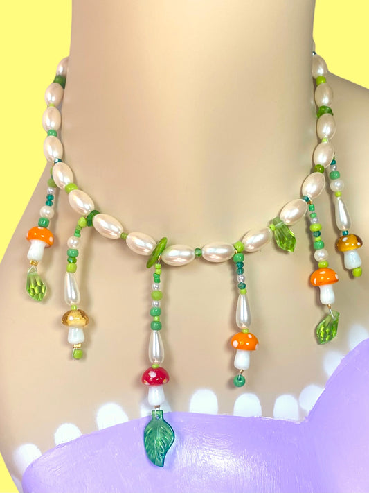 Amanita Choker