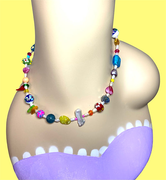 Janky Pearl Necklace